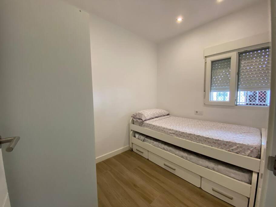 Central And Cozy Apartment In Siviglia Esterno foto